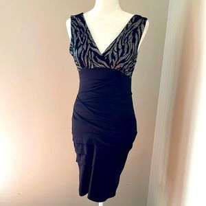 Little black dress bandage size 4 Saint Tropez West black & silver lace bodice